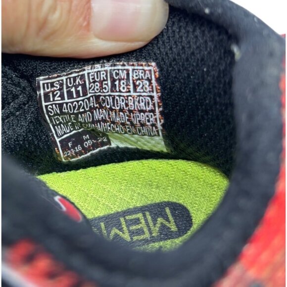 Skechers Kids Mega-Craft Shoes Size 12 BK/RD Pixel Design Hook Loop Strap - Picture 2 of 5